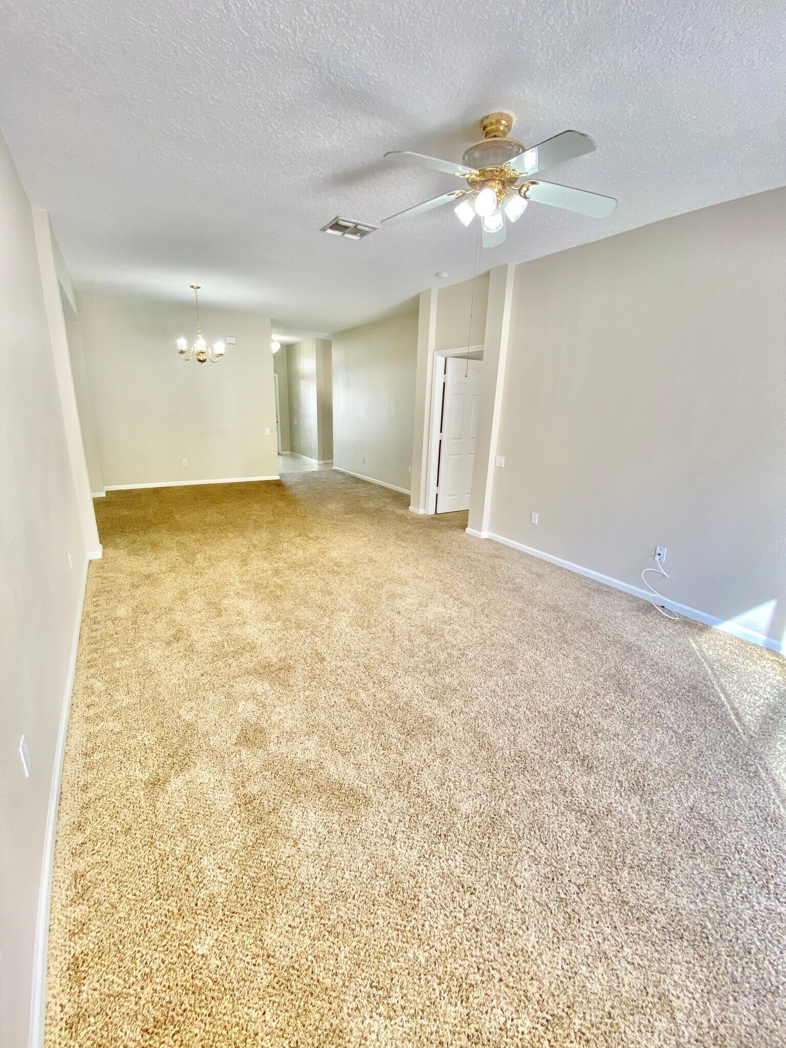 Building Photo - 3111 Cranes Cove Loop