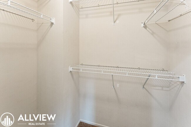 Building Photo - Gorgeous 2 bed/2.5 bath! Located in the highly desired city of Rancho Santa Margarita!