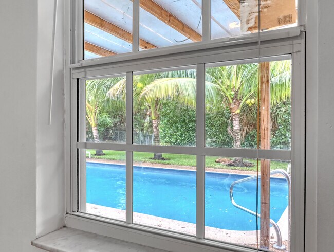 Building Photo - 9596 Richmond Cir