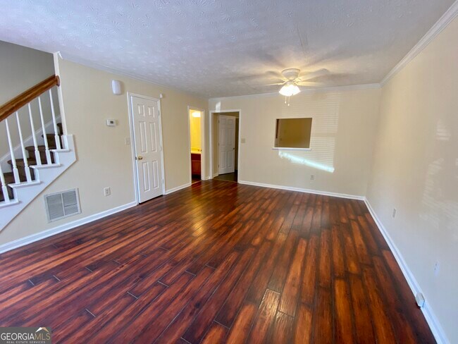 Building Photo - 124 Berlin Ct