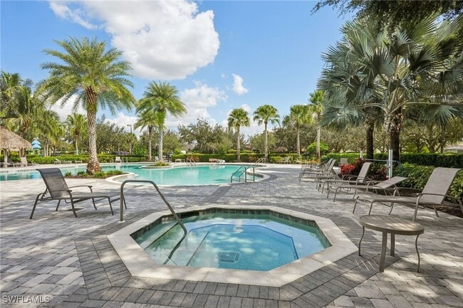 Building Photo - 2445 Orchard St