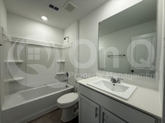 Building Photo - 6313 Kingfisher Wy