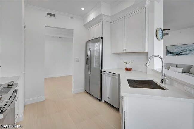 Building Photo - 2165 Arielle Dr