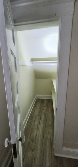 Building Photo - 2583 Main St