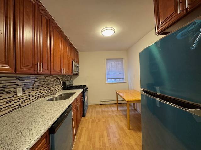 Building Photo - 80-08 166th St