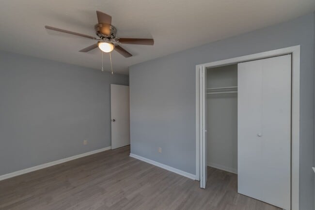 Building Photo - Updated 3 bed/2 bath home for lease in Old...