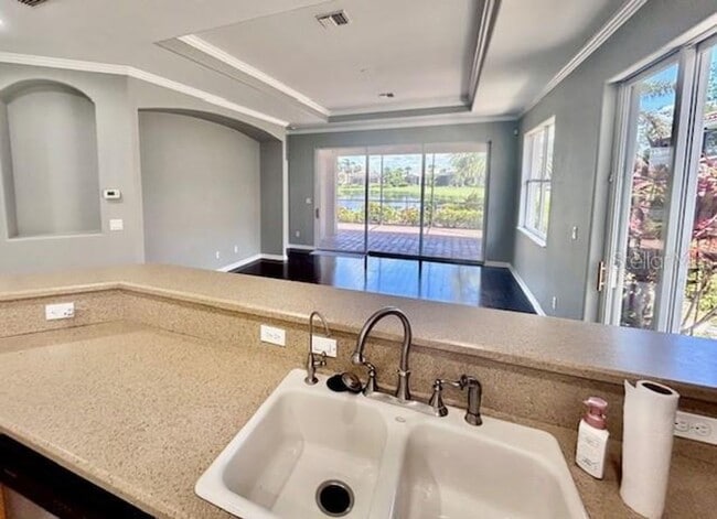 Building Photo - 238 Mestre Pl