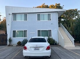 Building Photo - 11333 Venice Blvd