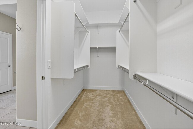 Building Photo - 3405 S 183rd Dr