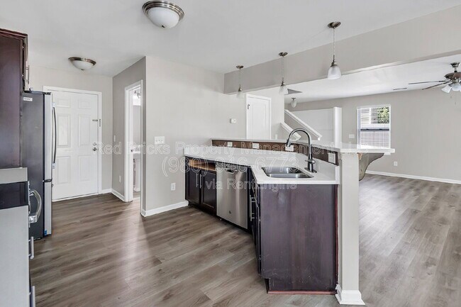 Building Photo - 2751 Bramble Ridge Ct