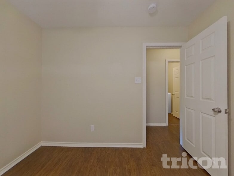 Building Photo - 700 Stribling Cir