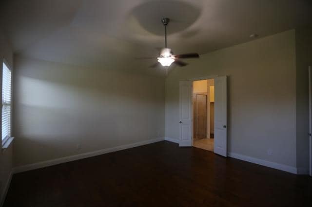 Building Photo - 5820 Fremont Dr