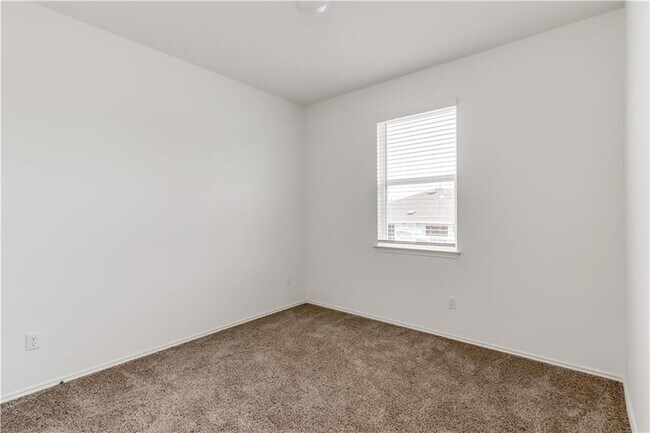 Building Photo - 712 Affazia Ln