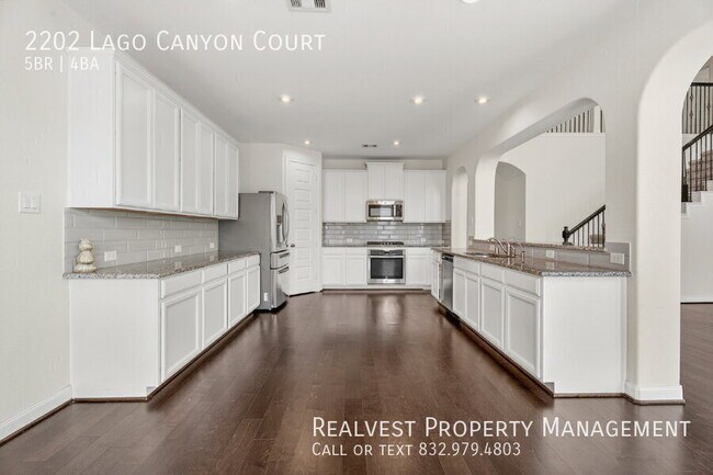 Building Photo - 2202 Lago Canyon Ct