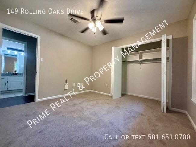 Building Photo - 149 Rolling Oaks Dr