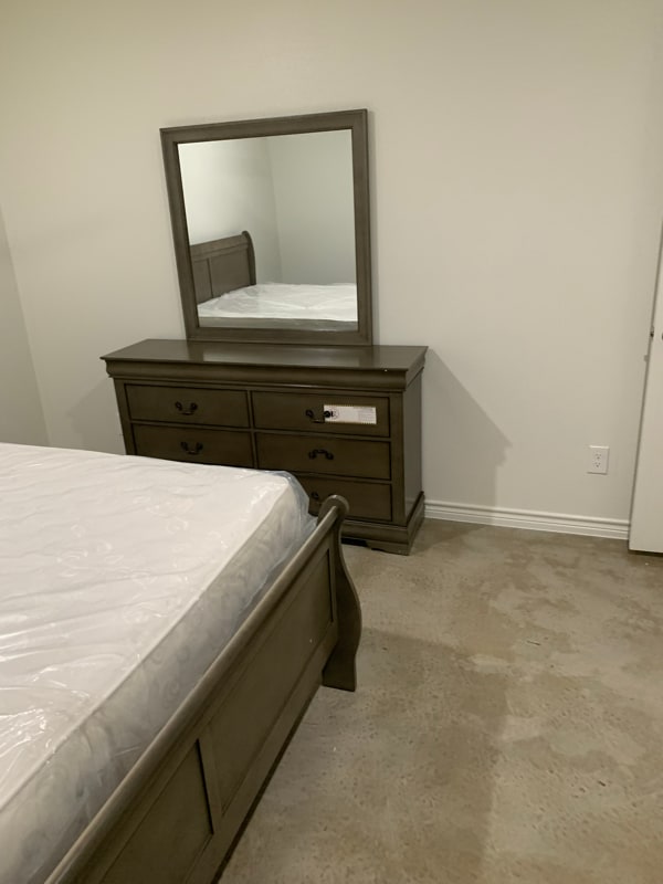 Building Photo - 113 Petsick Ln