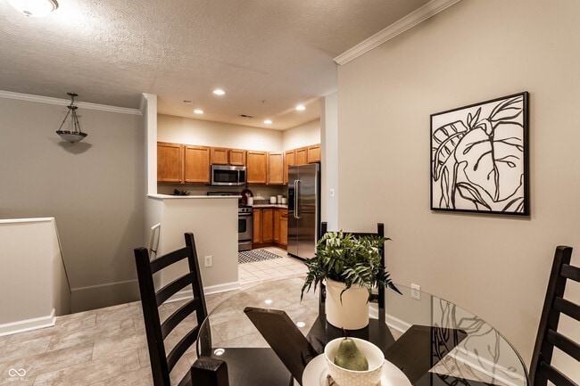 Building Photo - 6556 Reserve Dr