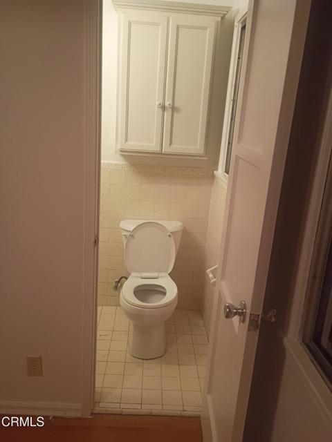 Building Photo - 162 W Wells St