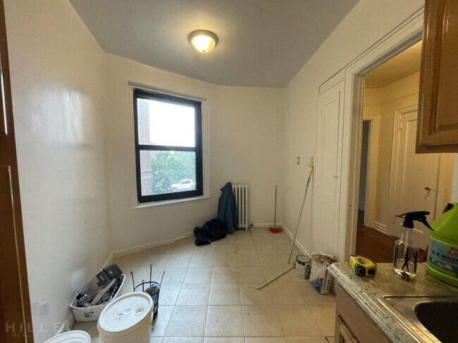 Building Photo - 1 bedroom in FLUSHING NY 11358