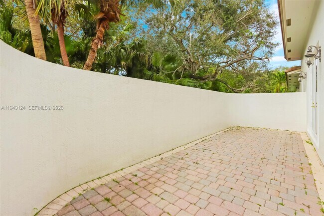 Building Photo - 8480 SW 98th St