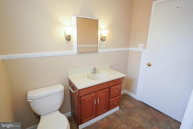 Building Photo - 31339 Old Ocean City Rd