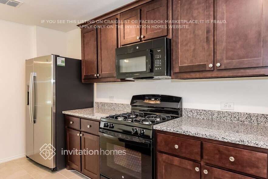 Building Photo - 1442 Cherrybark Dr