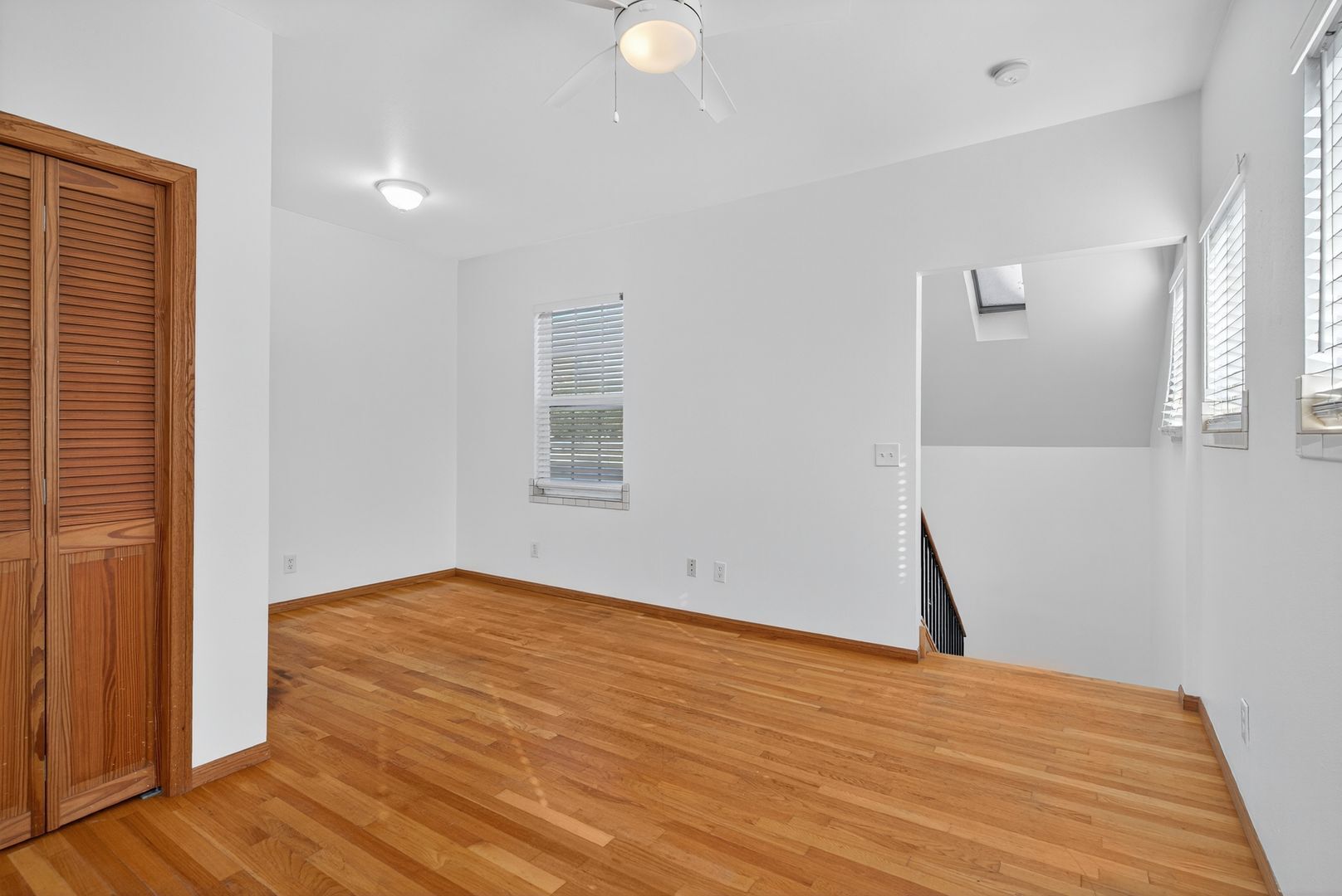 Building Photo - 1912 2nd St