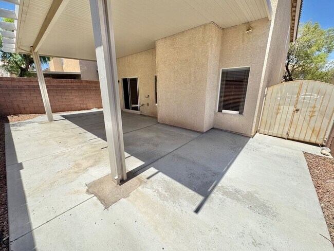 Building Photo - BEAUTIFULLY UPGRADED TWO-STORY ENTERPRISE-...