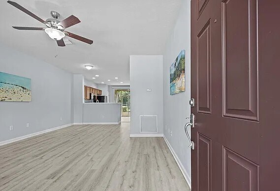 Building Photo - 8077 Summerside Cir
