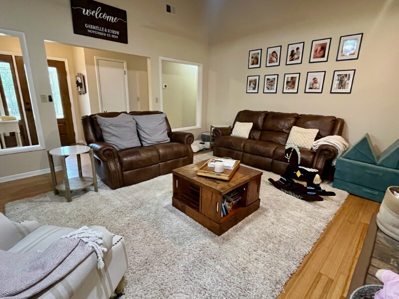 Building Photo - 413 Andros Way