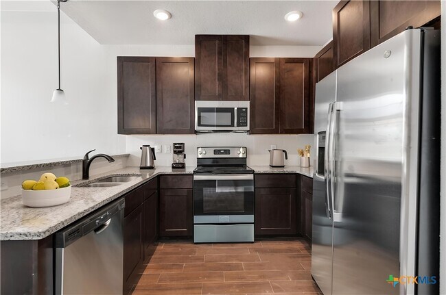 Building Photo - 350 Indian Canyon
