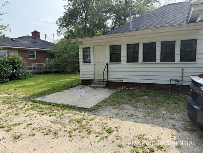 Building Photo - 703 Cokey Rd