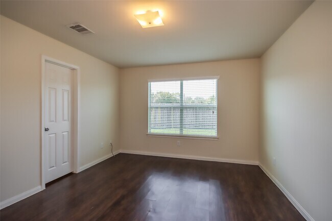Building Photo - 13103 Aiden Cir