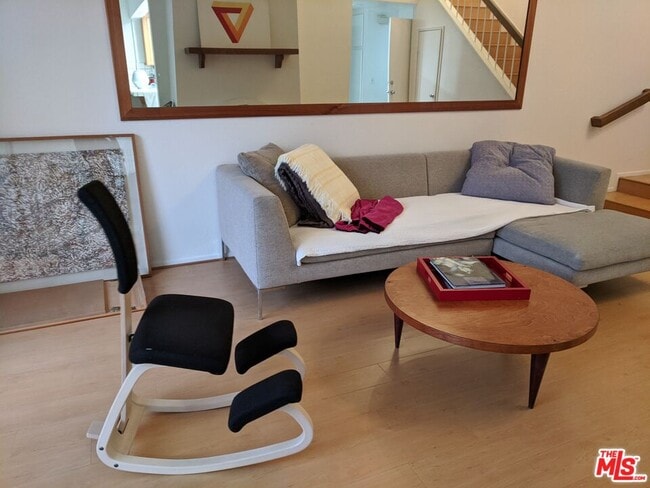 Building Photo - 831 Whitewater Dr