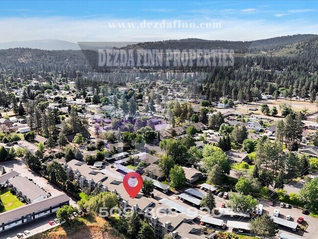 Building Photo - Amenities Abound! 1Bed, 1Bath Condo in Wes...