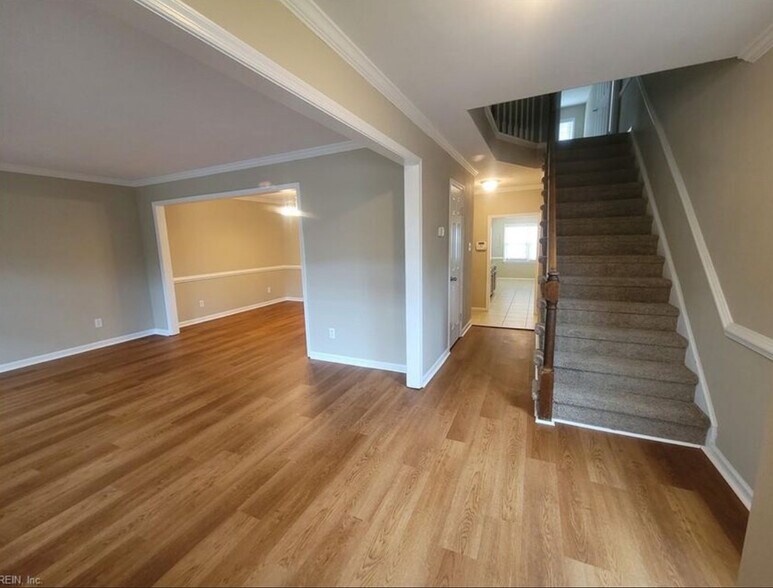 Building Photo - 5333 Kindlewood Dr