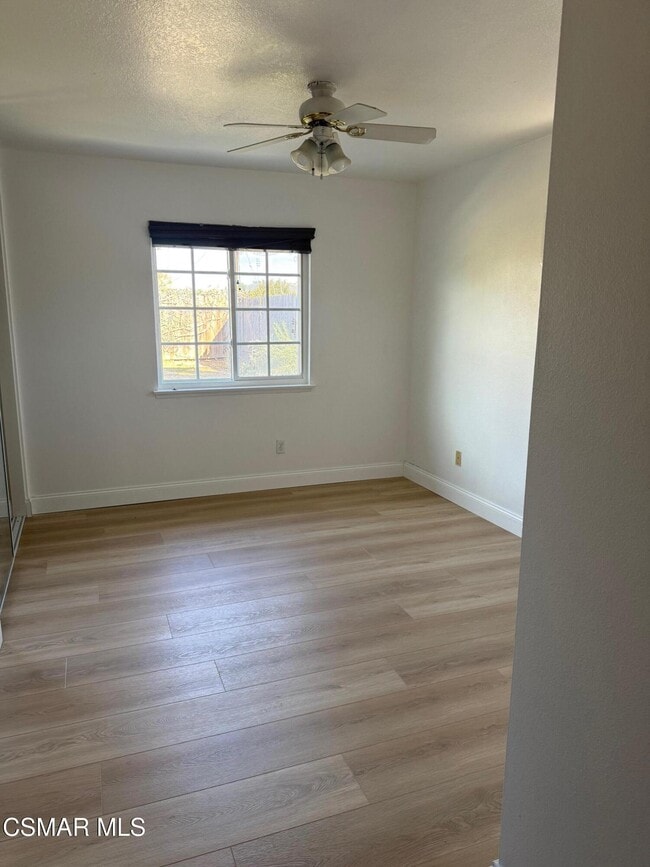 Building Photo - 161 Teasdale St