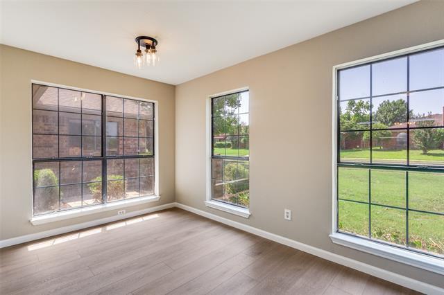 Building Photo - 825 Filmore Dr