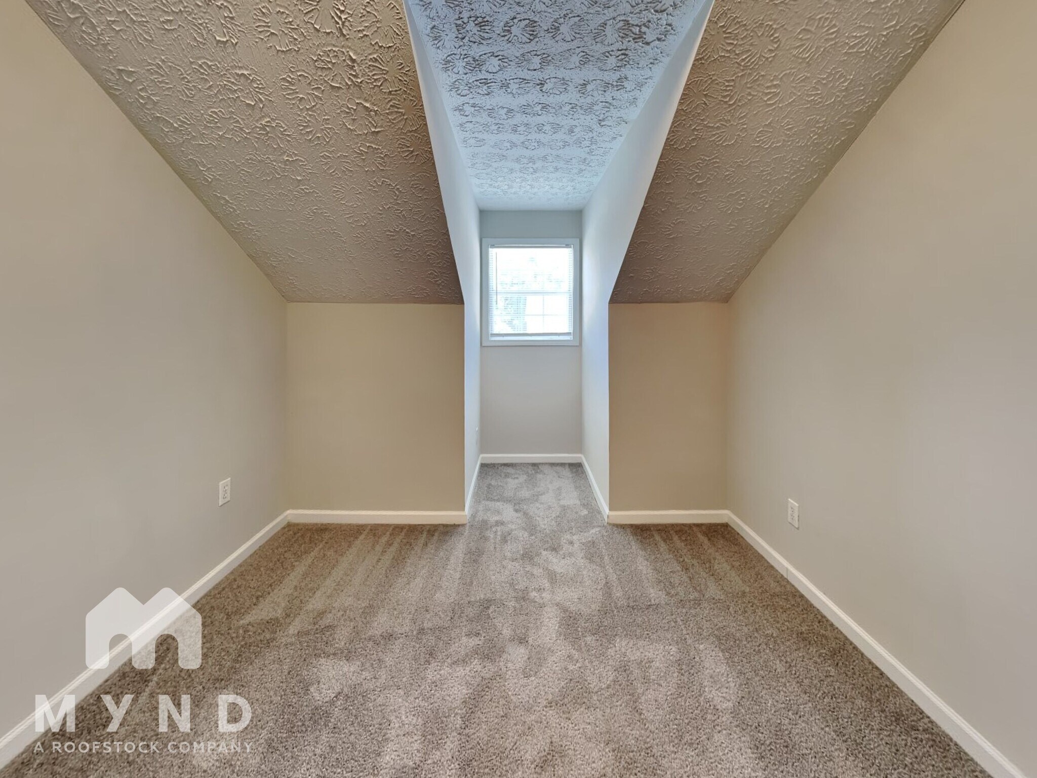 Building Photo - 2587 Riverwood Spring