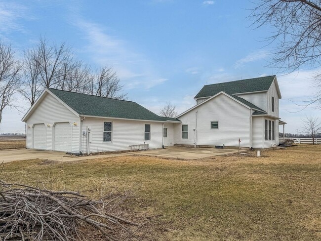 Building Photo - Peaceful Country Living in DeLand, IL – 3 Bed, 2 Bath Farmhouse