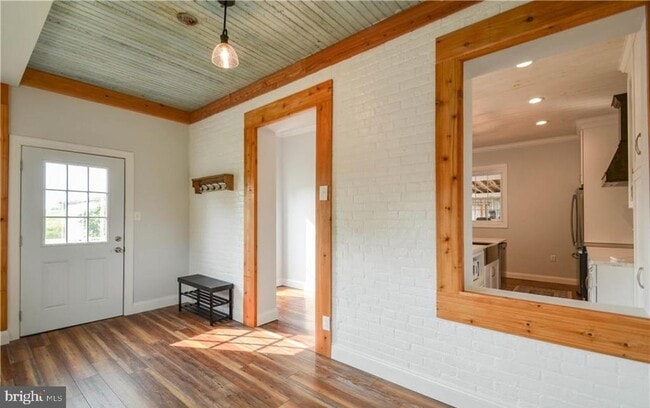 Building Photo - 4430 Coplay Creek Rd