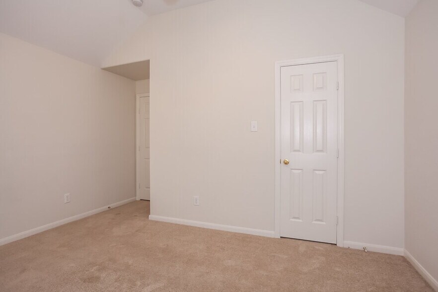 Building Photo - 12534 Blinnwood Ln