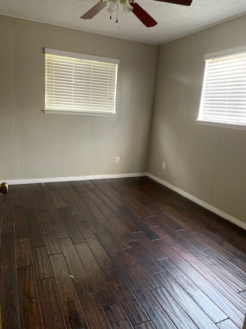 Building Photo - 137 Lullwood Dr