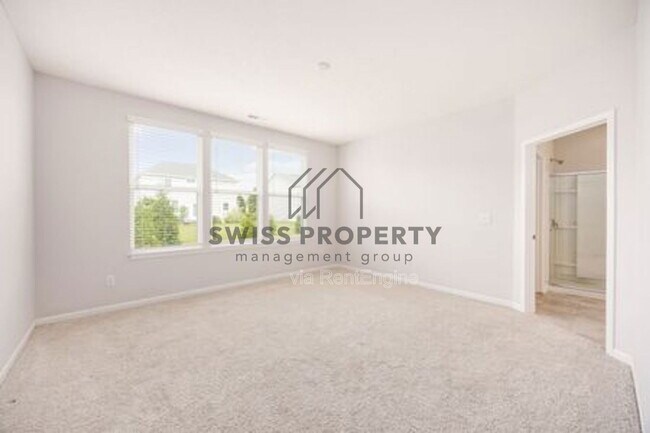 Building Photo - 12281 Rooster Tail Dr