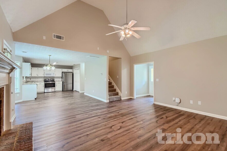 Building Photo - 315 Chestnut Dr