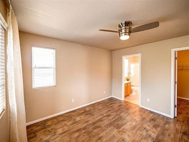 Building Photo - BEST CLASS