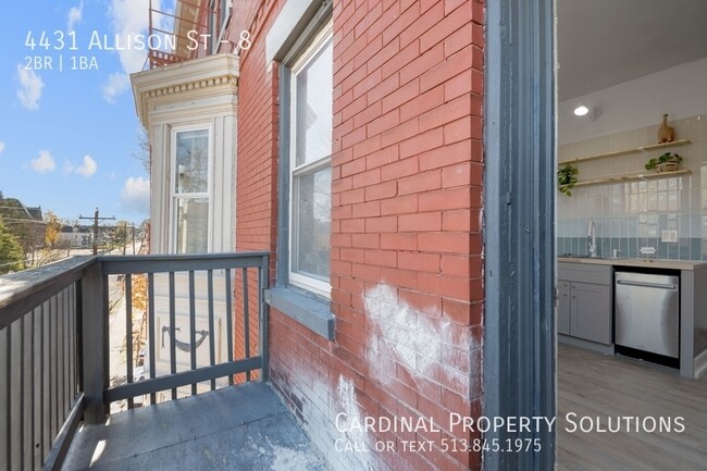 Building Photo - Charming & Modern 2-Bedroom Apartment | Av...