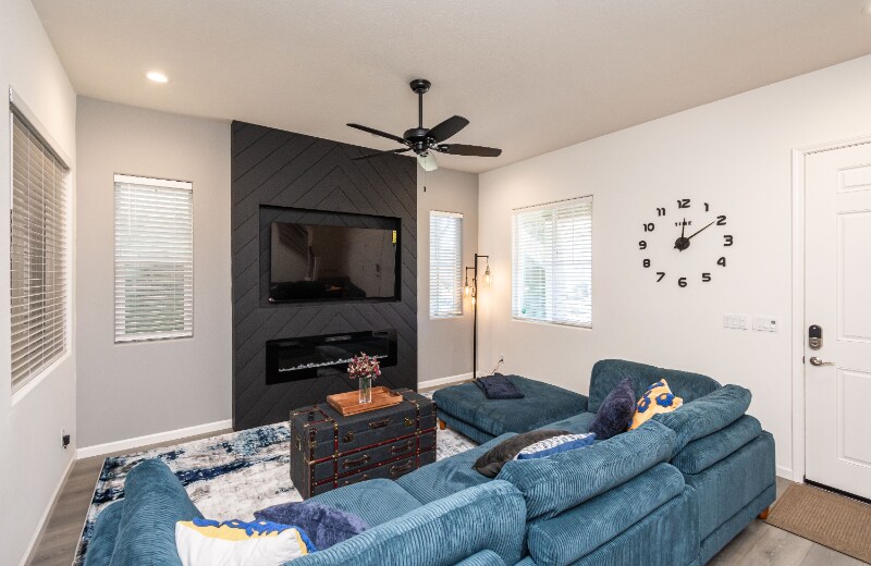 Building Photo - 4412 Natomas Central Dr