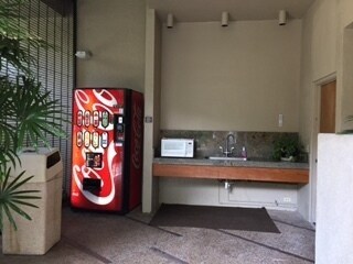 Building Photo - Furnished Unit in Honolulu Tower!  Water, Sewer, Basic Cable Included!