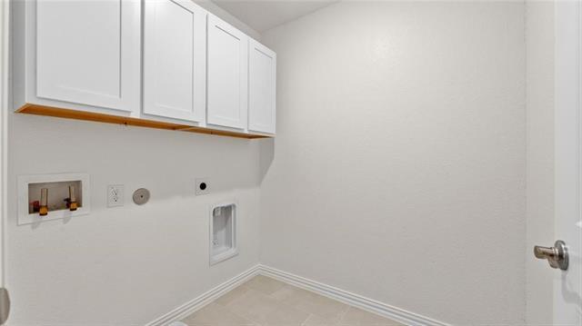 Building Photo - 3720 Paradise Way